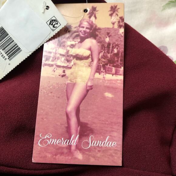 Emerald Sundae‎ Womens Dress Size 16 Burgundy Ruched Side Slit Party Cocktail - Picture 9 of 12